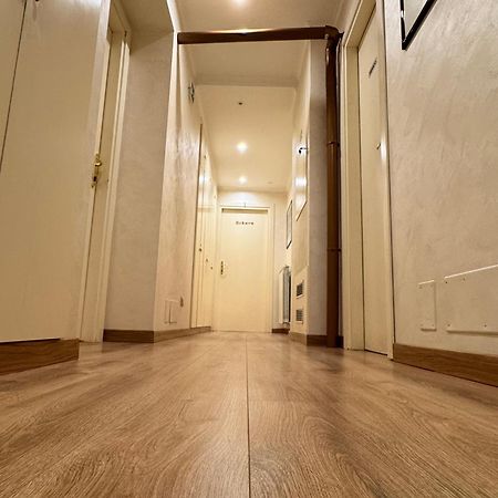 Landlord In Trastevere Rome Bagian luar foto